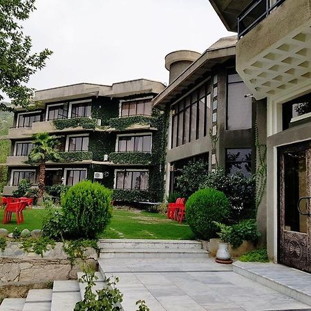 Rock City Resort Mingora Bagian luar foto