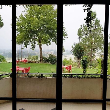Rock City Resort Mingora Bagian luar foto